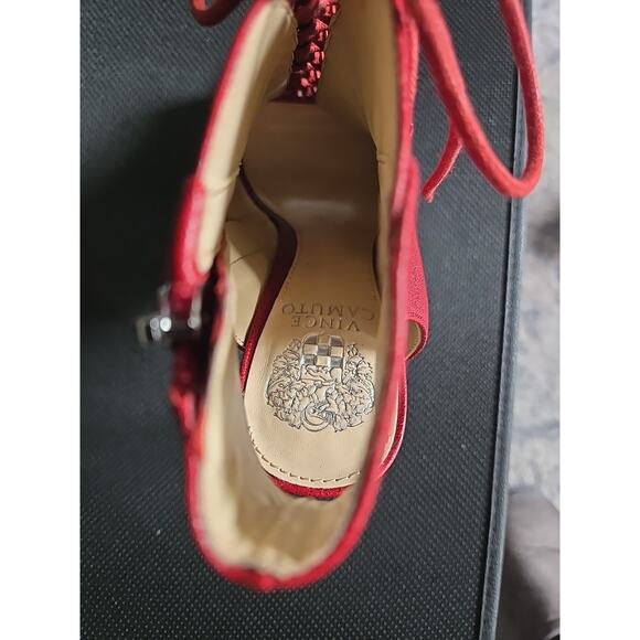 EUC Vince Camuto Women Shooties Chiane 4in Heel Boots 7.5 Red Round Toe Leather - Picture 2 of 13